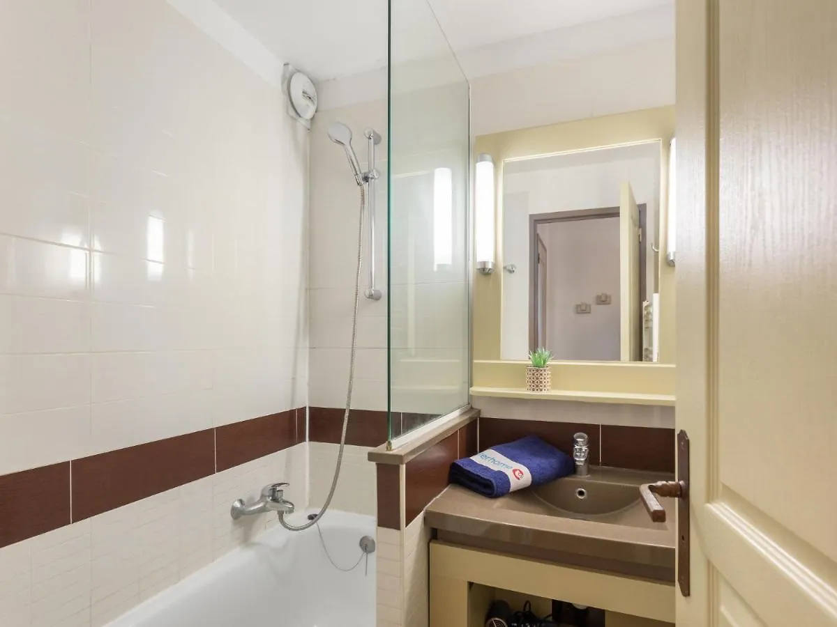 Apartment Village Cap Esterel - Le Village-27 By Interhome Saint-Raphaël França