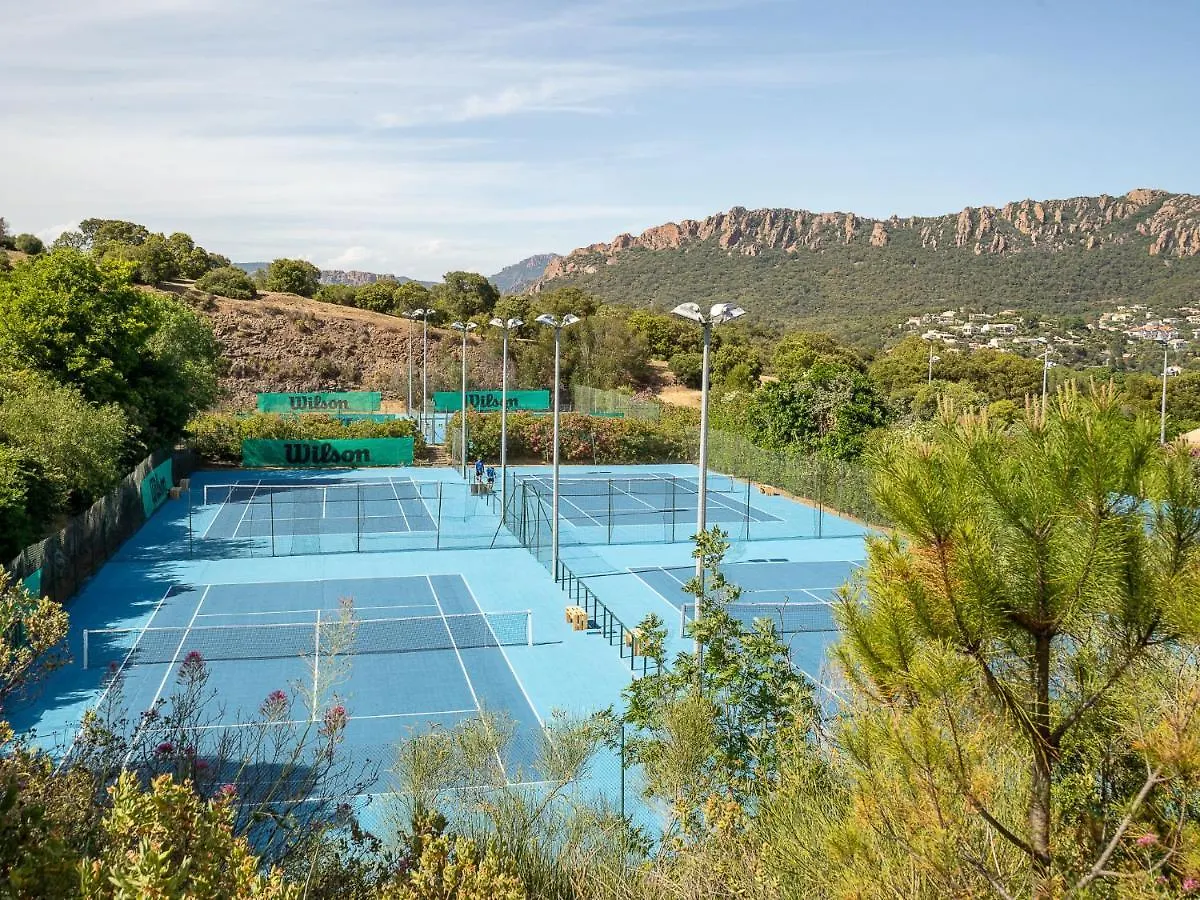 Apartment Village Cap Esterel - Le Village-27 By Interhome Saint-Raphaël 0*,  França