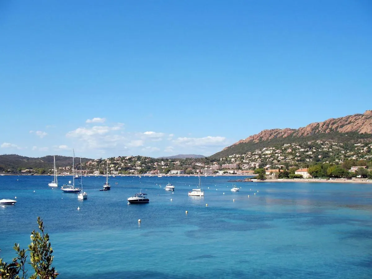 Saint-Raphaël Apartment Village Cap Esterel - Le Village-27 By Interhome