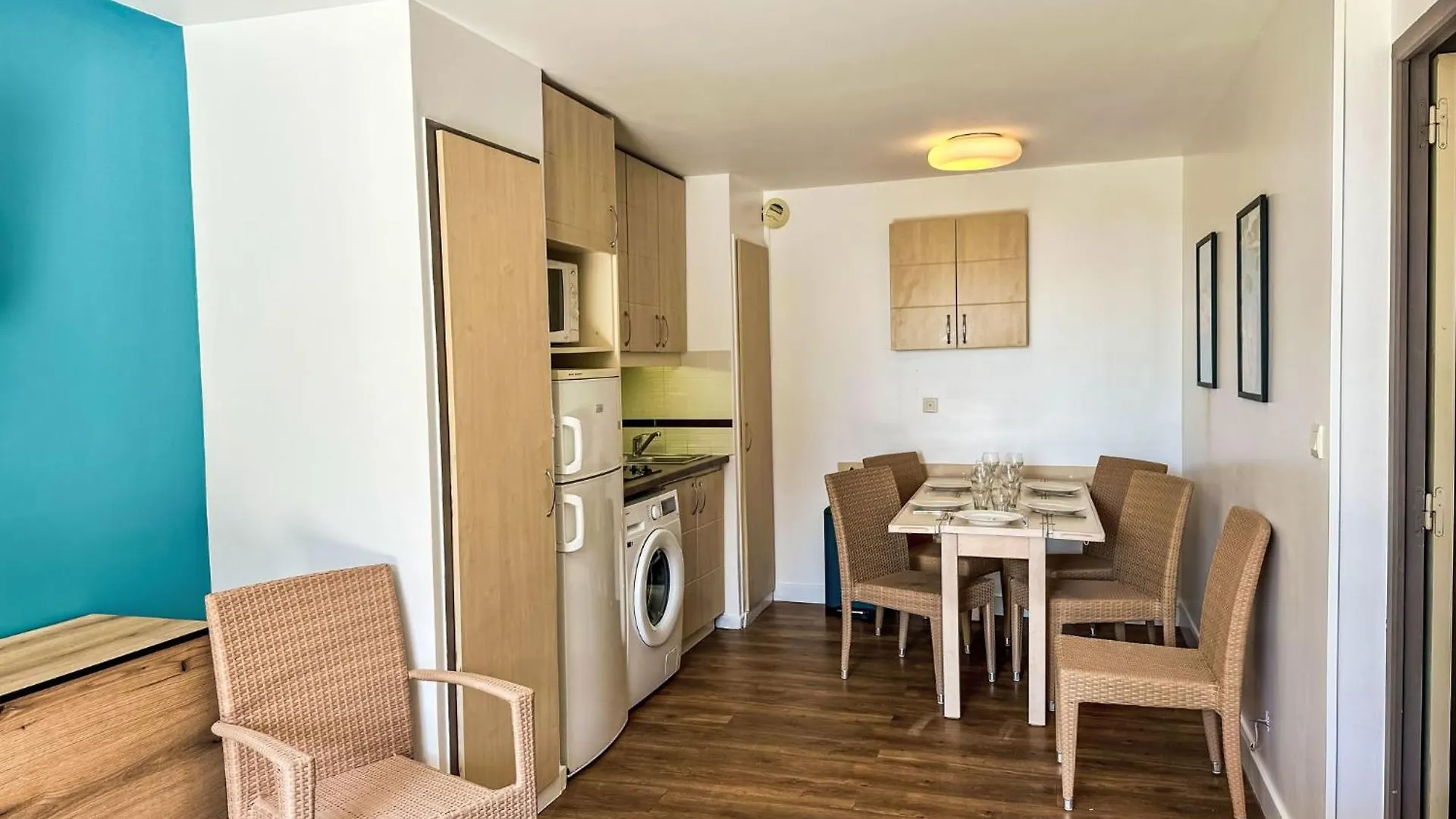 Saint-Raphaël Apartment Village Cap Esterel - Le Village-27 By Interhome