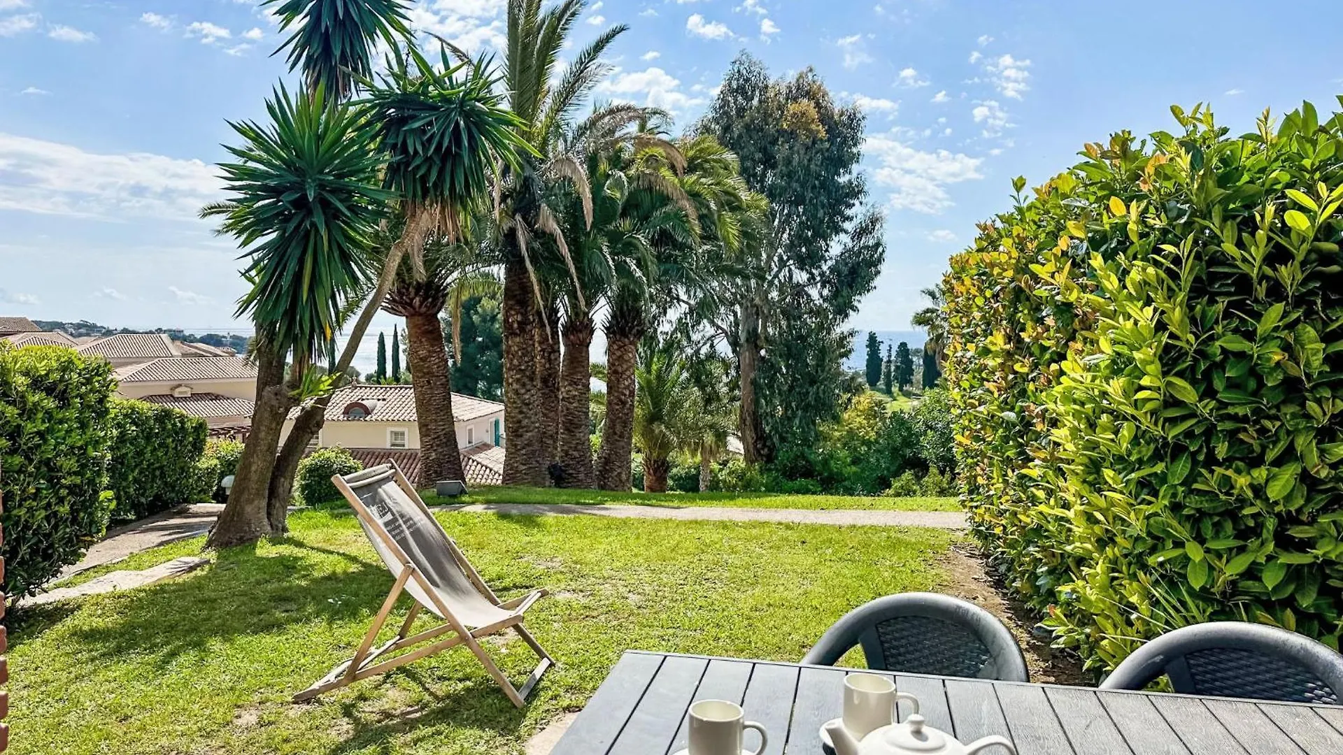 Saint-Raphaël Apartment Village Cap Esterel - Le Village-27 By Interhome