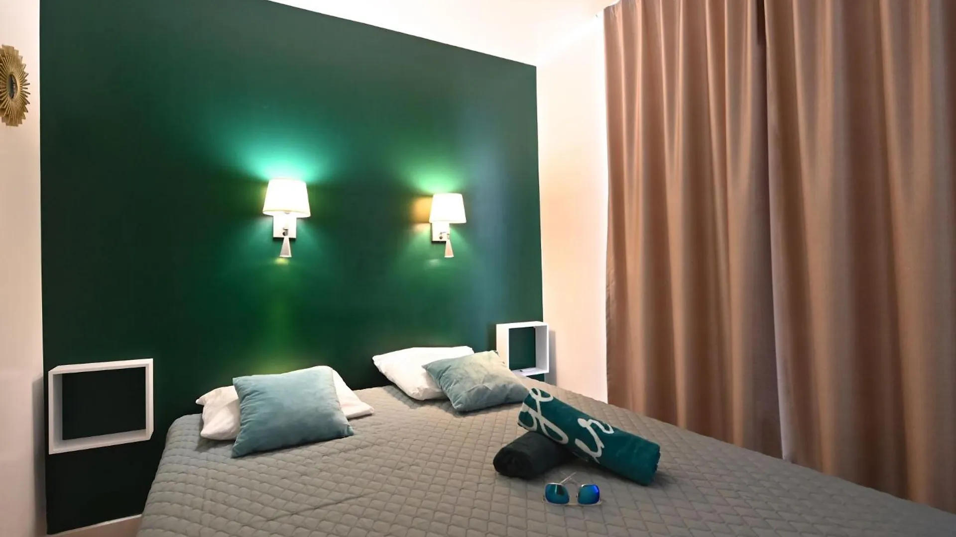 Saint-Raphaël Apartment Village Cap Esterel - Le Village-27 By Interhome צרפת