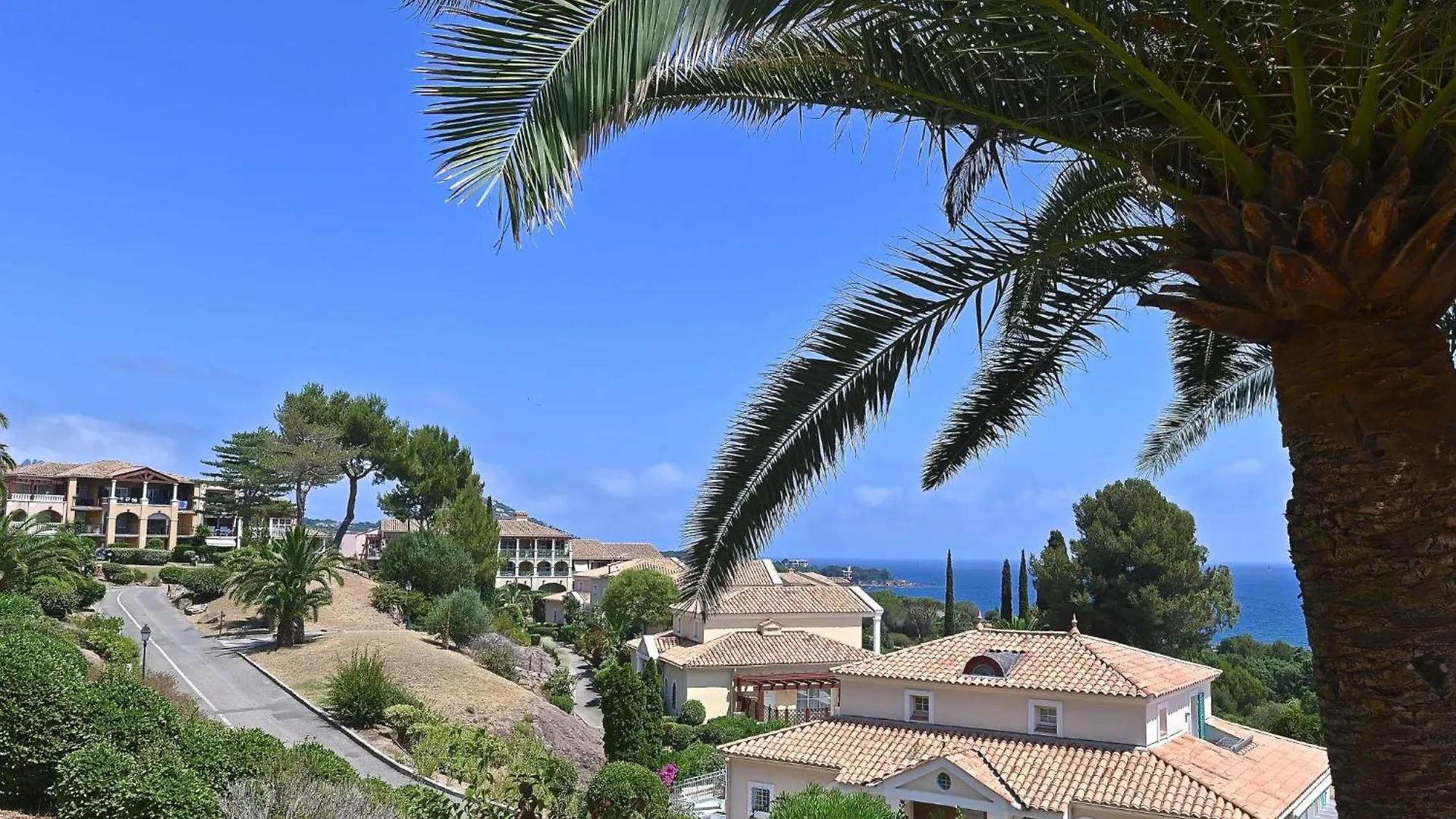 Saint-Raphaël Apartment Village Cap Esterel - Le Village-27 By Interhome